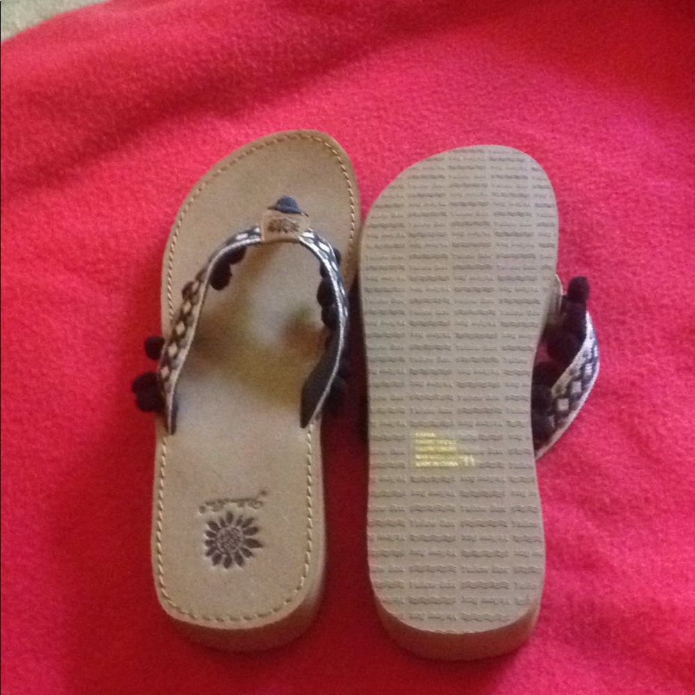 Flip flops - Picture 2 of 4